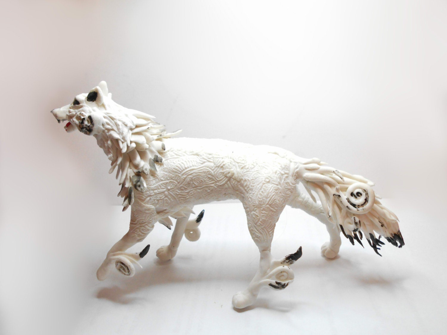 pewter wolf figurine