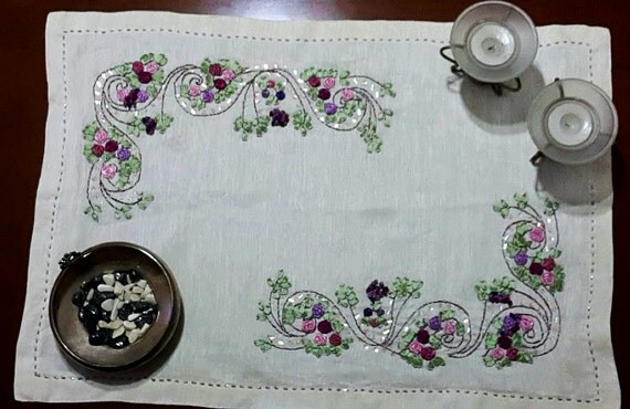 Ribbon Embroidery Design Table Runner Mid centrury by eygem