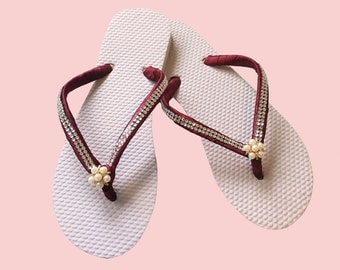 Bridal Flip Flops, Wedding Flip Flops, Pearls Rhinestone Flip Flops, Bridesmaid, Beach Wedding Footwear - Custom Colors