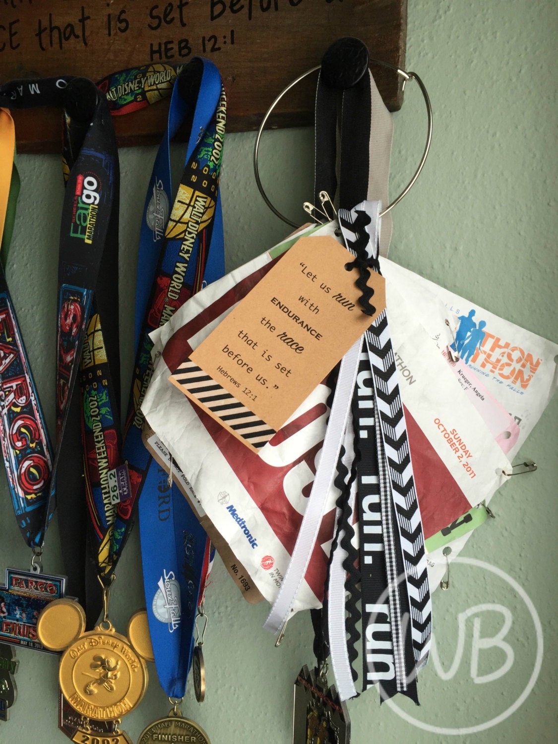 Race Bib Display Race Number Holder Runner Gift Hebrews 121