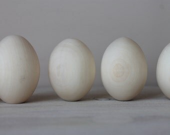 10 Wooden eggs 2.8" (7 cm)