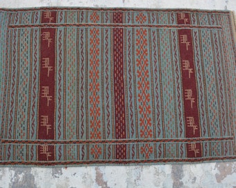 3'7 x 2'2 Rug Pictorial available in very cheap Price . wool Handmade Persian kelim rug