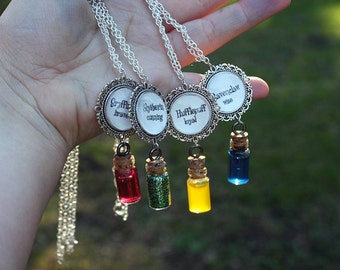 Harry Potter inspired Housespride Necklaces | Hufflepuff, Ravenclaw, Slytherin, Griffindor or Potions(Felicis Felix,Lumos,Snape's Tears etc)