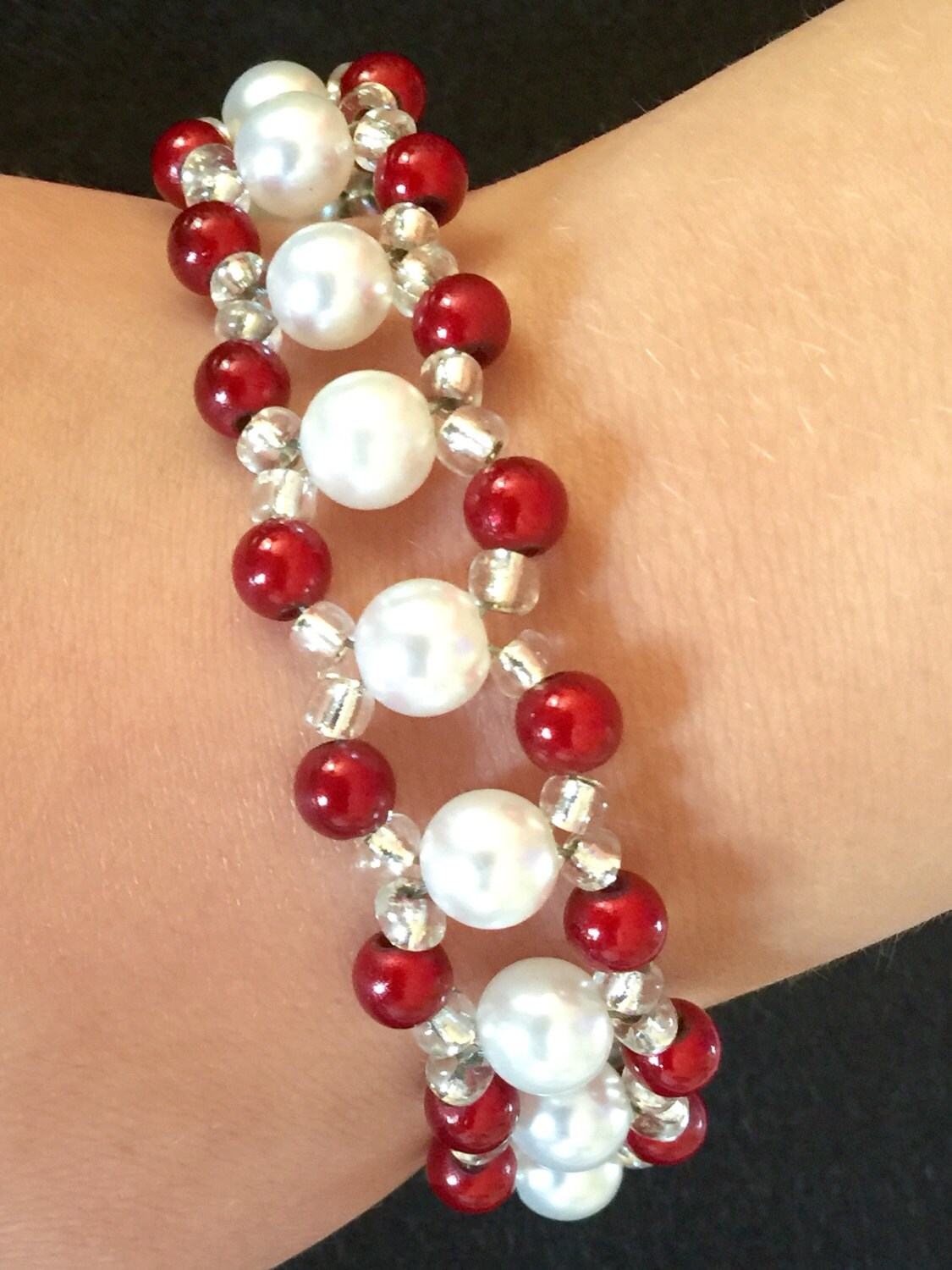 Red and White Beaded Bracelet by AimforWhimsy on Etsy
