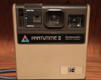 Vintage Kodamatic Partytime II instant camera