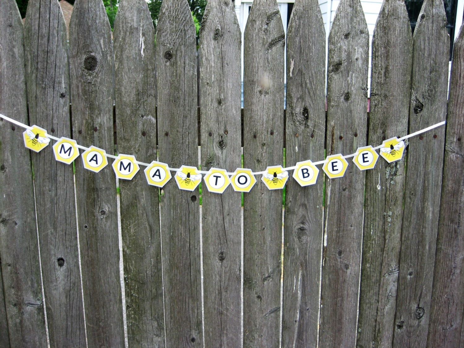 Mother to Bee/Mom to Bee/Mama to Bee/Mommy to Bee-Printable