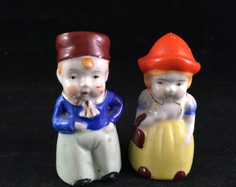 Set of Vintage Dutch Boy and Girl Occupied Japan Salt and Pepper Shakers