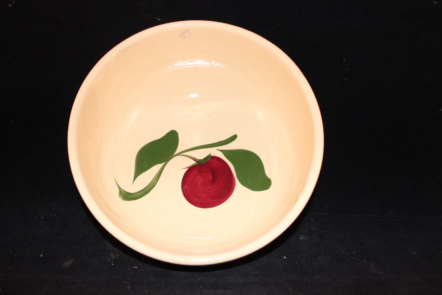 Vintage Large Apple Pattern Watt Pottery Bowl