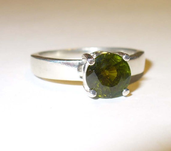 Genuine Tourmaline Ring 1.7 Carat Solitaire in Solid