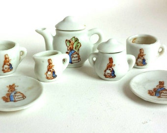 Vintage Miniature Beatrix Potter Doll Toy Tea Set 7 pieces