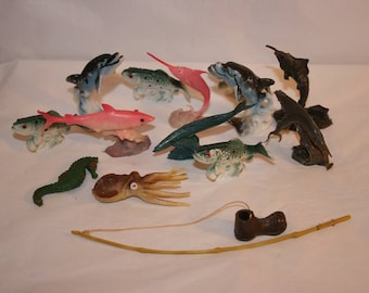 FREE SHIPPING RARE plastic fish collection Made in Hong Kong set ocean creatures of the sea vintage (Vault 2)