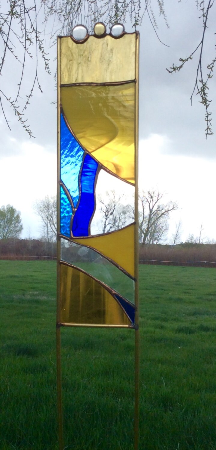 GARDEN STAKE stained glass art for your by Tristansartworks