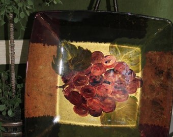 Square Serving Plate with Grapes
