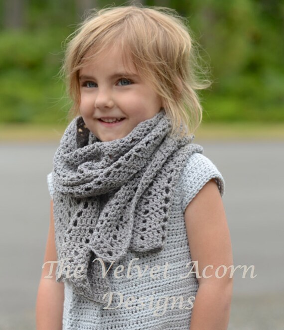 CROCHET PATTERN-The Crestlyn Wrap Small Medium by Thevelvetacorn