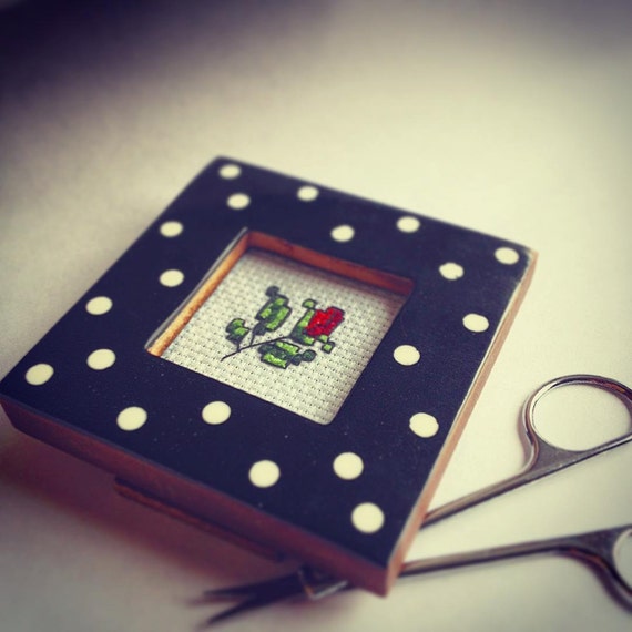 Custom frame wood frame photo frame finished cross stitch