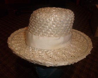 vintage ladies hat white straw like wide brim