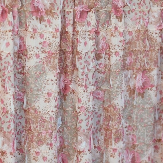 floral ruffle