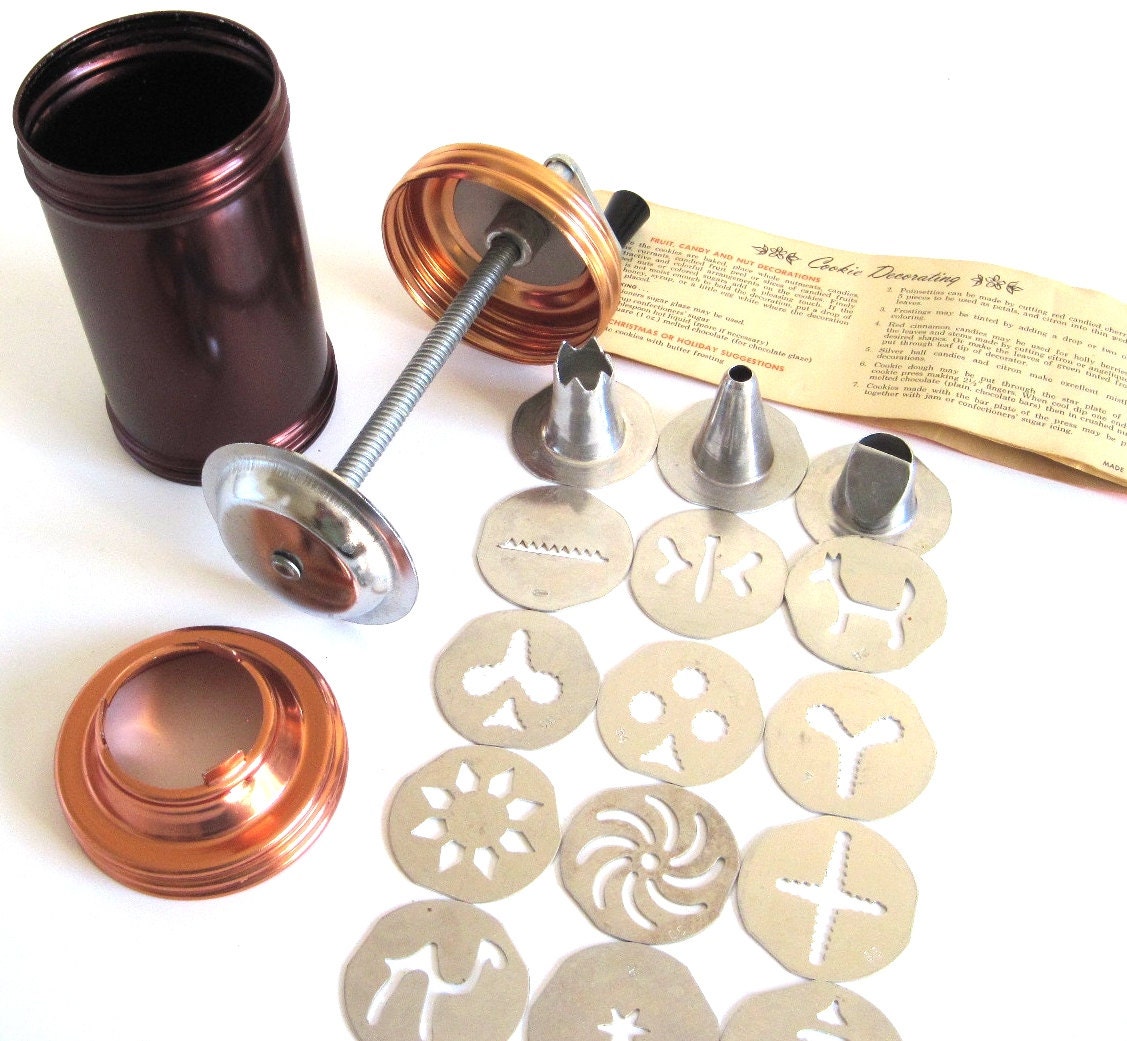 Complete Mirro Cookie Press Hand Crank Vintage Betty Crocker