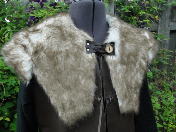 Viking Fur Capelet Mantle Medieval Barbarian Renaissance