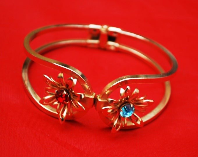 Flower bracelet - gold Hinge Bangle - Red Blue Rhinestone floral - Mid Century