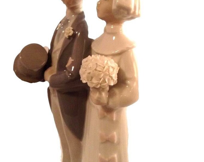 Vintage Lladro Bride and Groom Figurine The Wedding Julio Fernandez Spain