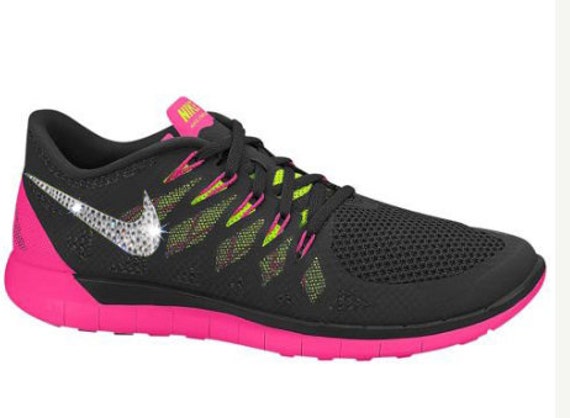 nike running shoes pink and yellow