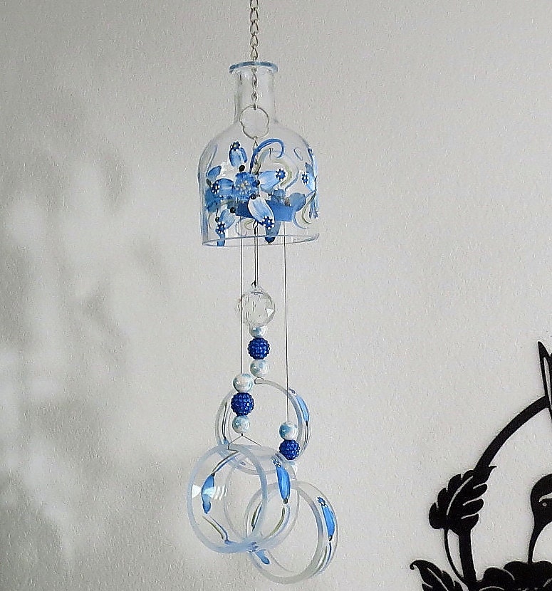 Recycled Bottle Wind Chime Blue Flowers Yard Art Glass Recycled Bottle Wind Chime Blue Flowers Yard Art Glass Circle Patio Decor
