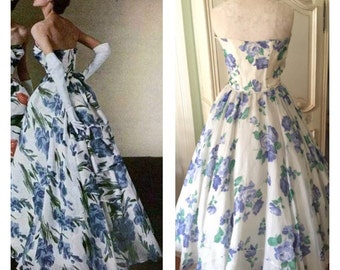 1950s Dress/ 50s Blue white Vintage Dress/50s Strapless Blue Floral Holiday Dress/50s Large Roses 1950s Wedding dress Prom 1950s Cocktail