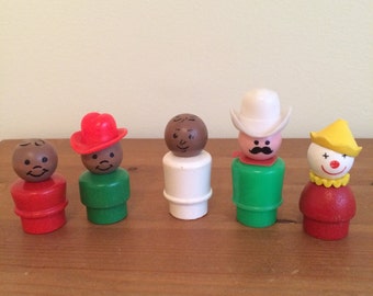Vintage Fisher Price People 2 Cowboys 2 Men and 1 Clown Vintage Set of 5