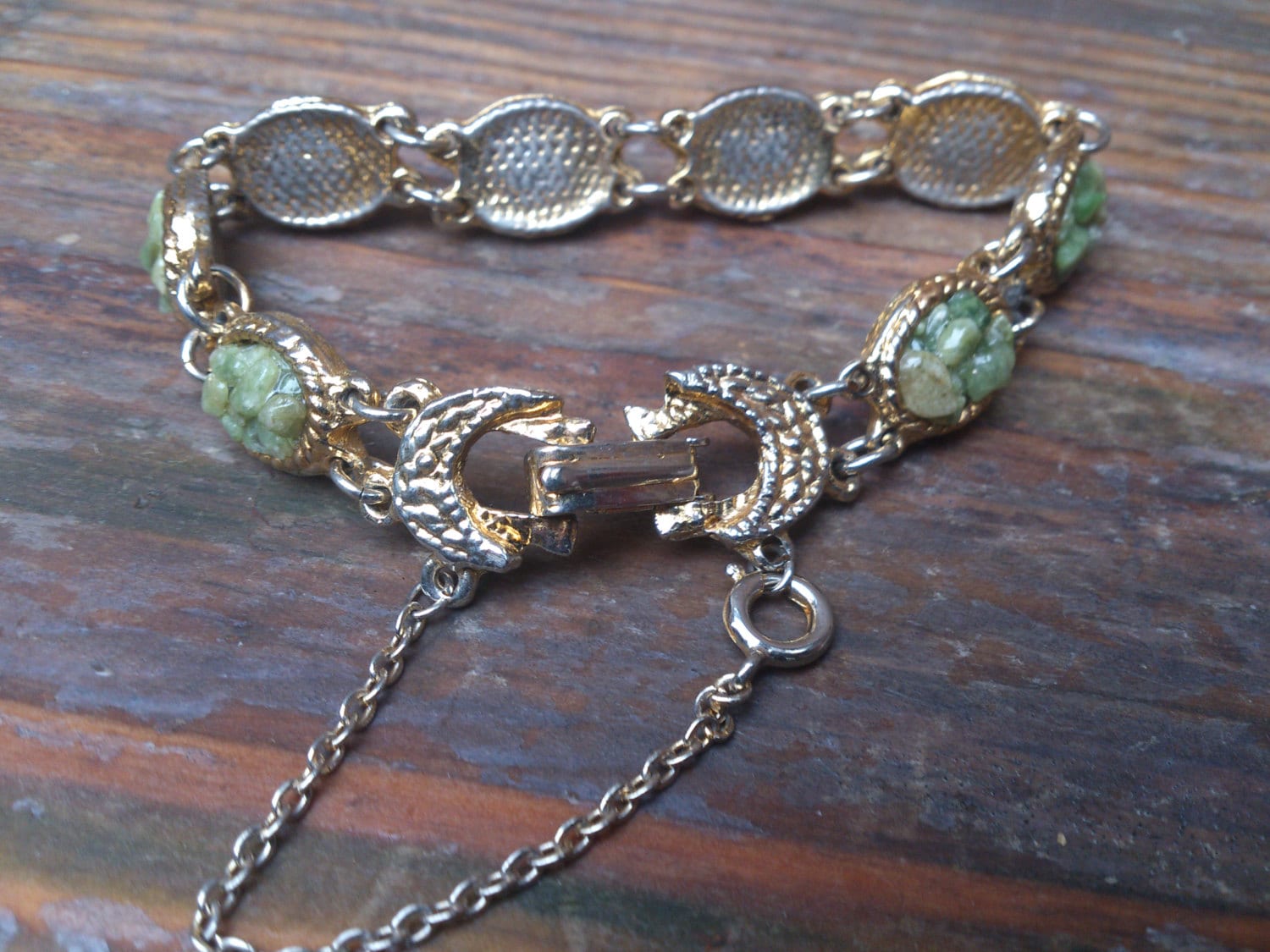 vintage jade chip stone bracelet