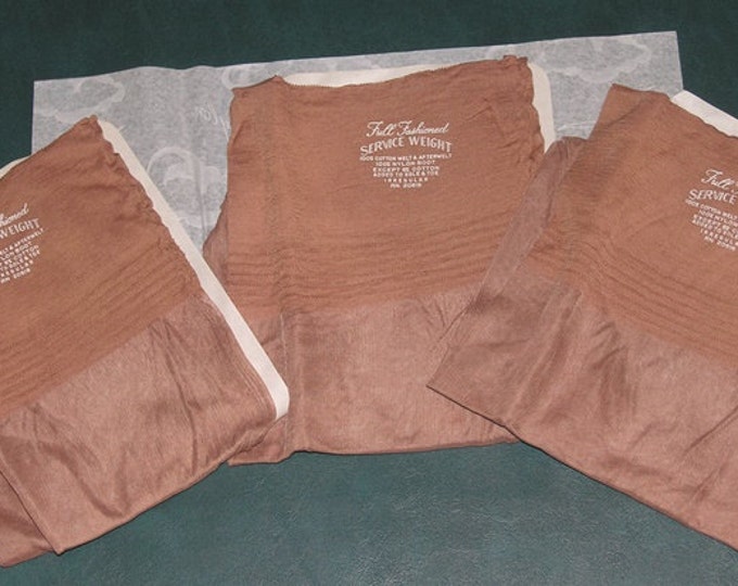 30% OFF 3 Pr Vintage Outsize 9.5 Full fashioned Seamed Nylon Stockings 9 1/2 X 31 1/2 Sand reenactment Rockabilly