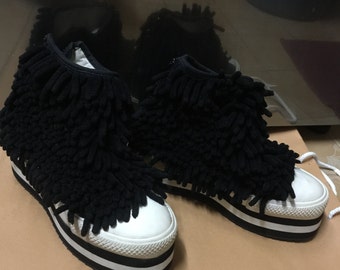 Vintage HYOMA Black Fluffy Platform Size 36