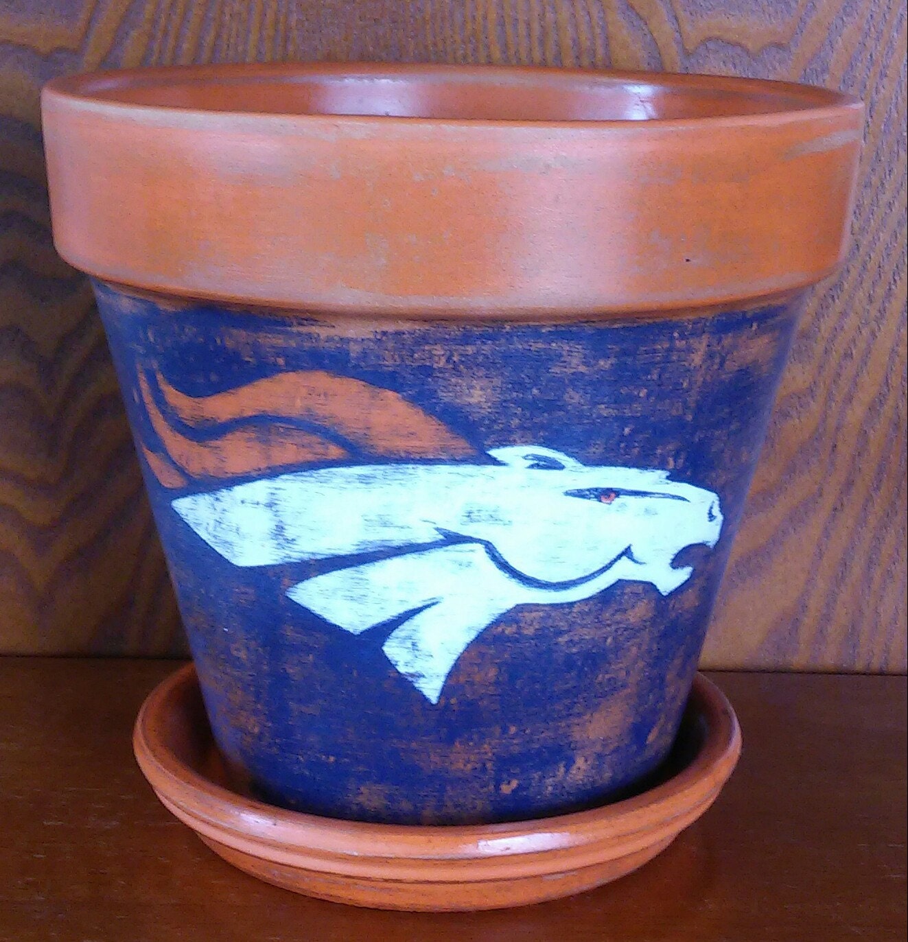 Handpainted terracotta pot Denver BRONCOS 7 8 inches
