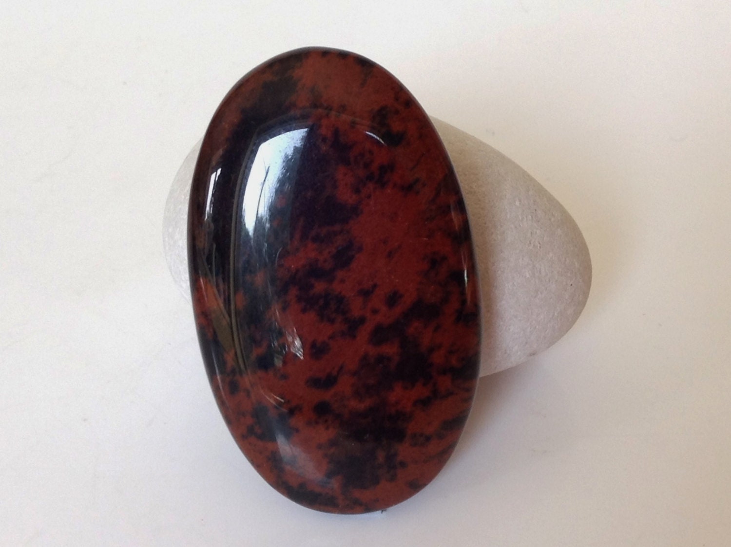 Large Mahogany Obsidian Cabochon. Black and brown Gemstone