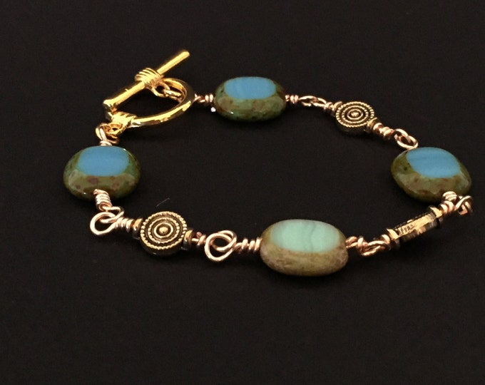 Green wrap bracelet, green wire bracelet, green stone bangle, gold boho jewelry, blue green bracelet, blue jewelry, olive green bracelet