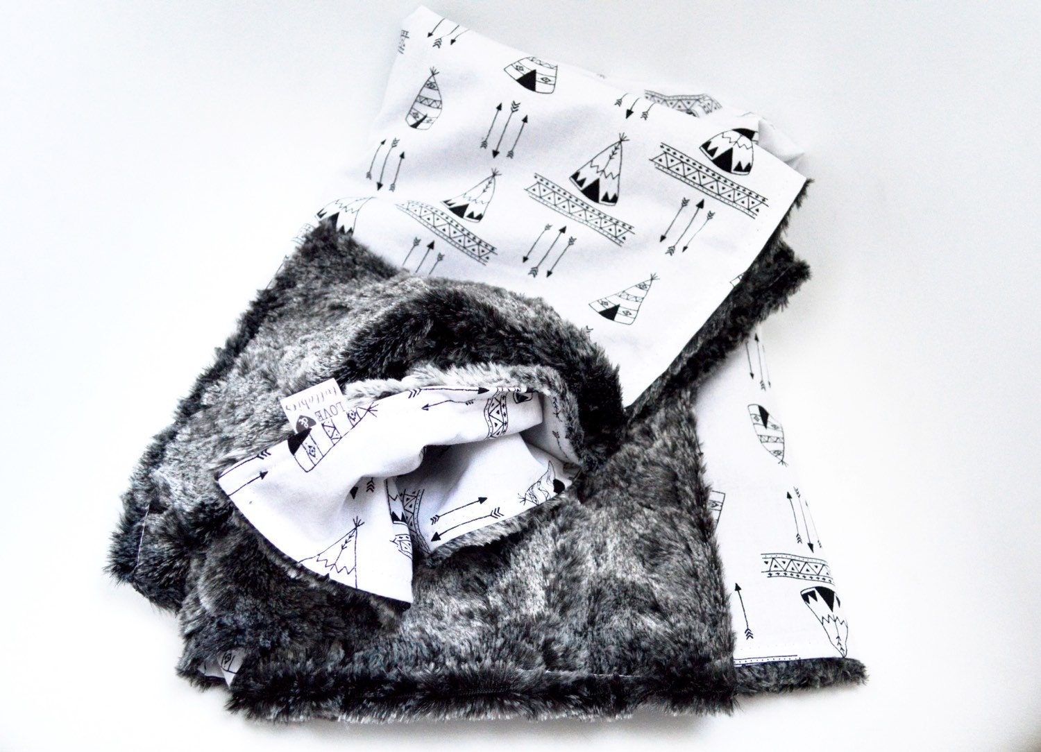 Baby/Toddler Blanket Tribal Teepee Arrow Monochrome