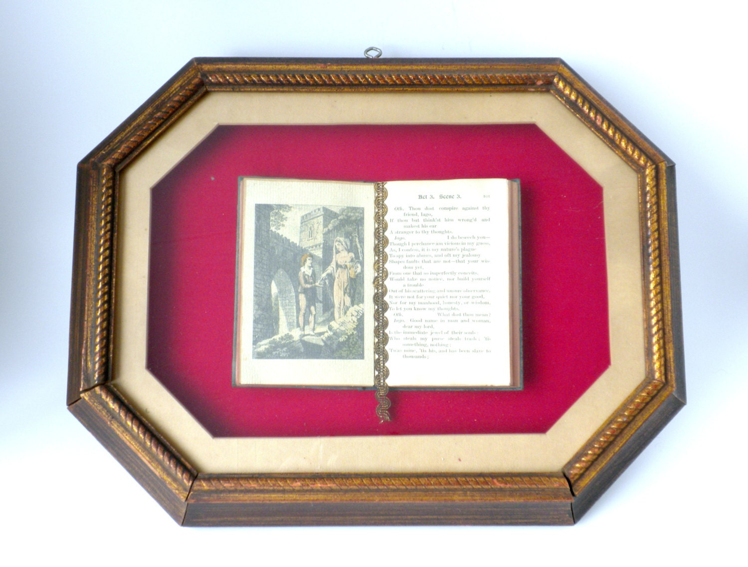Book Shadow Box Book Wall Hanging Library by BunnyFindsVintage