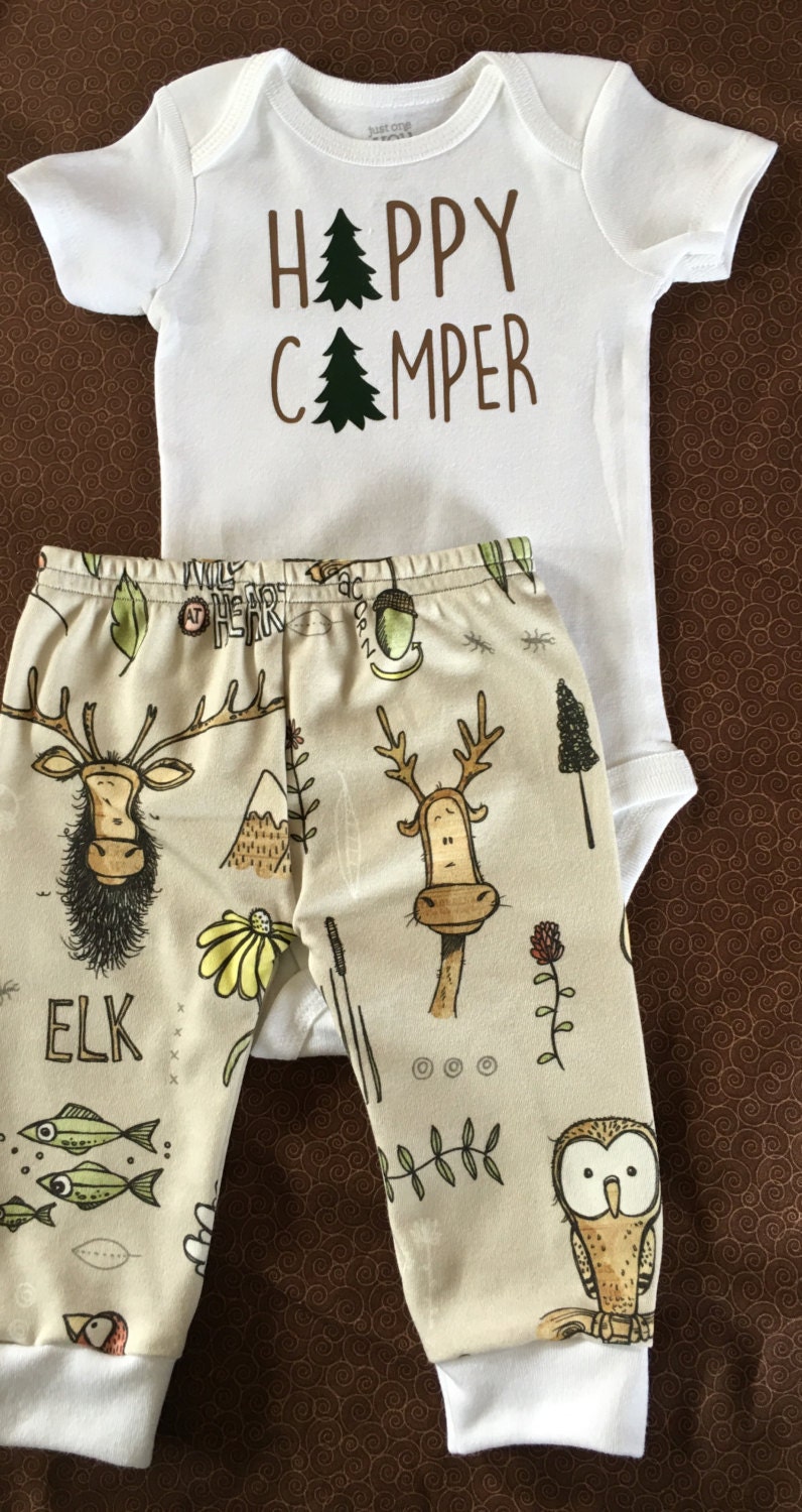 Happy camper. Baby boy. Baby girl. Camping baby outfit. Moose