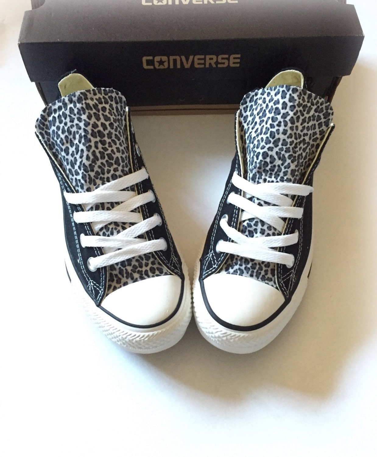 converse lift sneakers