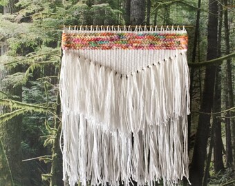 wall weaving, woven wall hanging, yarn weaving, bohemian tapestries, multicolored wall art, tissage mural, gifts for girls, woven macrame