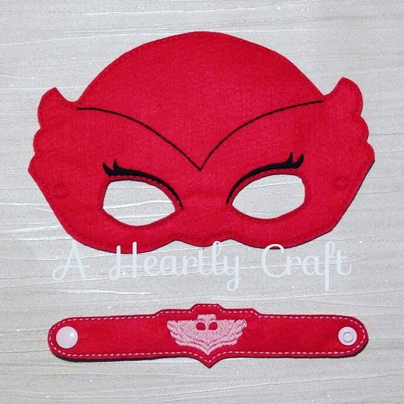 PJ Mask Red Owlet Super Hero Mask and Bracelet Set Pretend