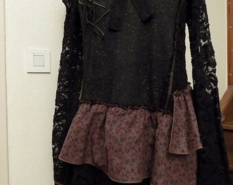 Dress in cotton and acrylic sleeves in lace