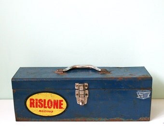 Box tool vintage, blue and red, SPG International, industrial, rusty