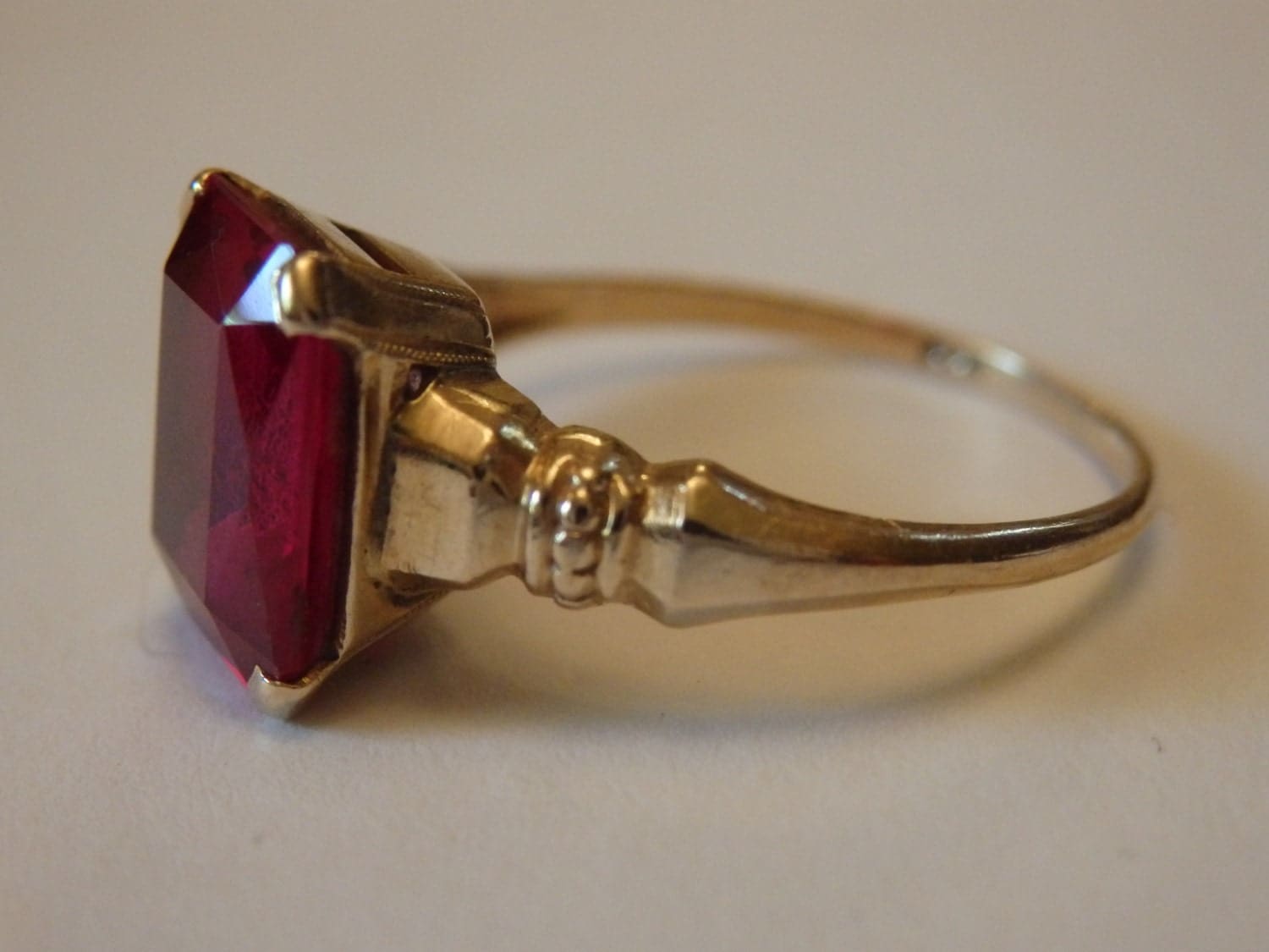 antique vintage ruby yellow gold ring size 6