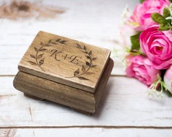 Personalized Ring Box Moss Rustic Wedding Ring bearer Wooden Ring Box Country Wedding Leaves Branches