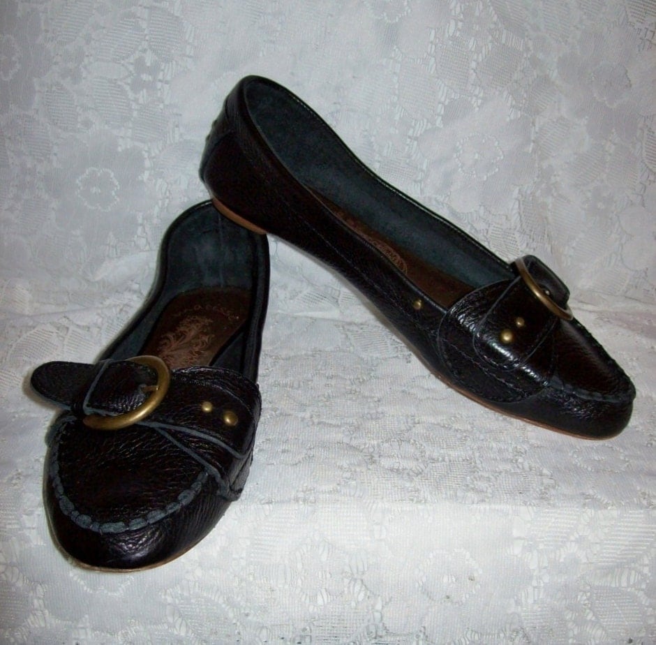 Spring Step Manila Women's Slip-Resistant Black Leather Slip-On Shoe, MANILABLK