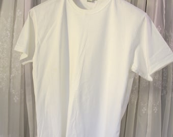 Vintage 90's men's Geoffrey Beene white cotton tee shirt L