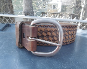 Tooled Leather Belt Basket Weave Pattern Woven Size 44 Vintage