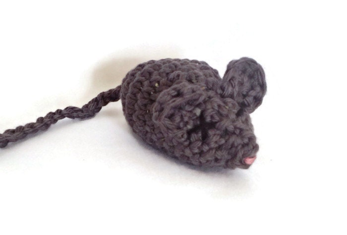 crinkle mouse cat toy