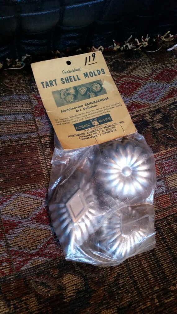 NORDIC WARE 1950/60's Tart Shell Molds Still in package